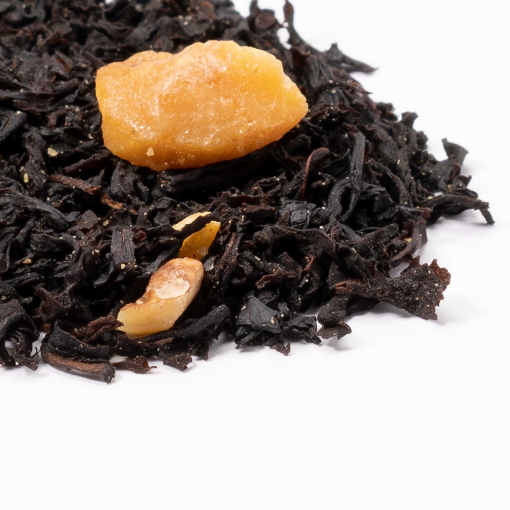 Kissed by a Hexenbiest - Chestnut Black Tea - Leaf Detail